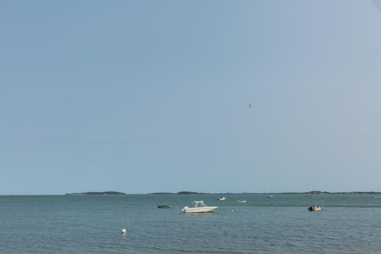 クインシー Luxury Oceanfront Bayside Jewelヴィラ エクステリア 写真